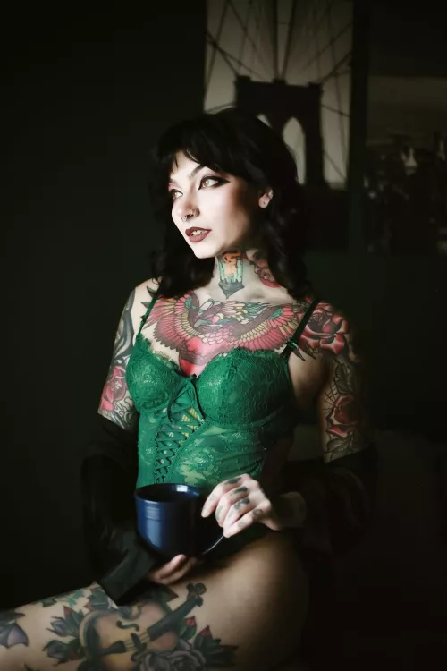 Look me in the eyes if you can