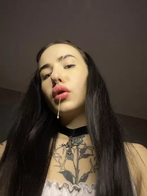 my juicy lips are here for you