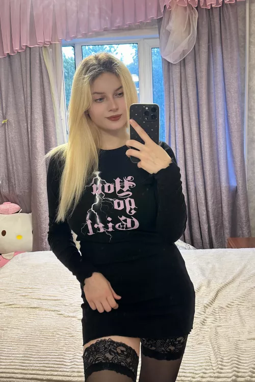 Stockings and dress - best combo