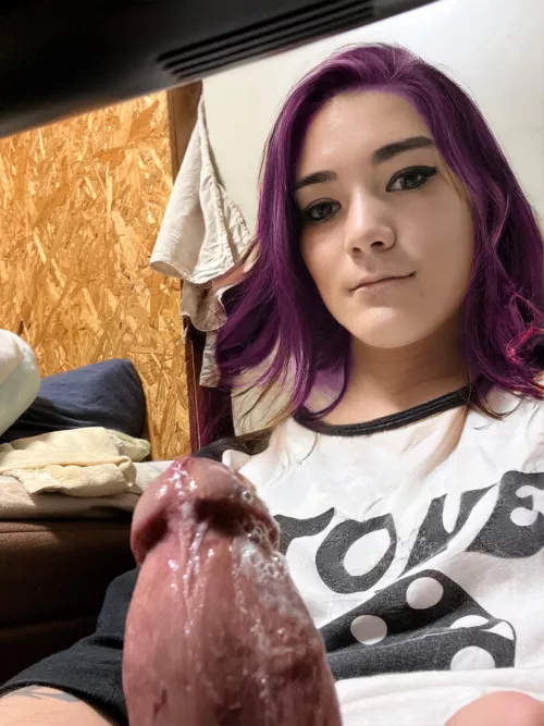 Super horny trans girl here ;) looking for a long term fwb. F4F desperately need a girlfriend. Please read the post lol