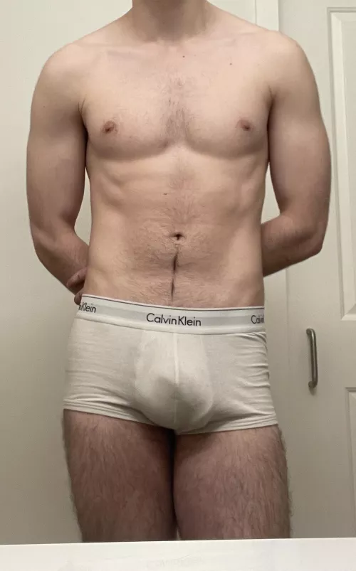 Anyone wanna get me hard (25)?