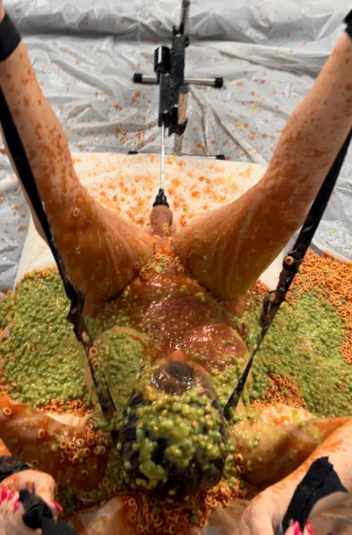 Bound, gagged and left helpless as I’m relentlessly gunged with savoury slop as the fu*king machine makes me climax over and over! Xx