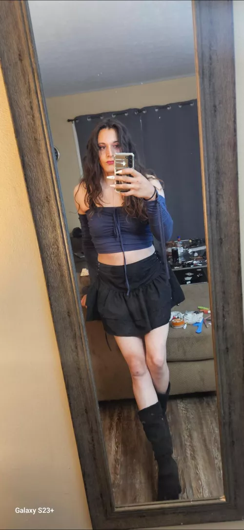 Does my natural hair look okay or should i start shopping for wigs 