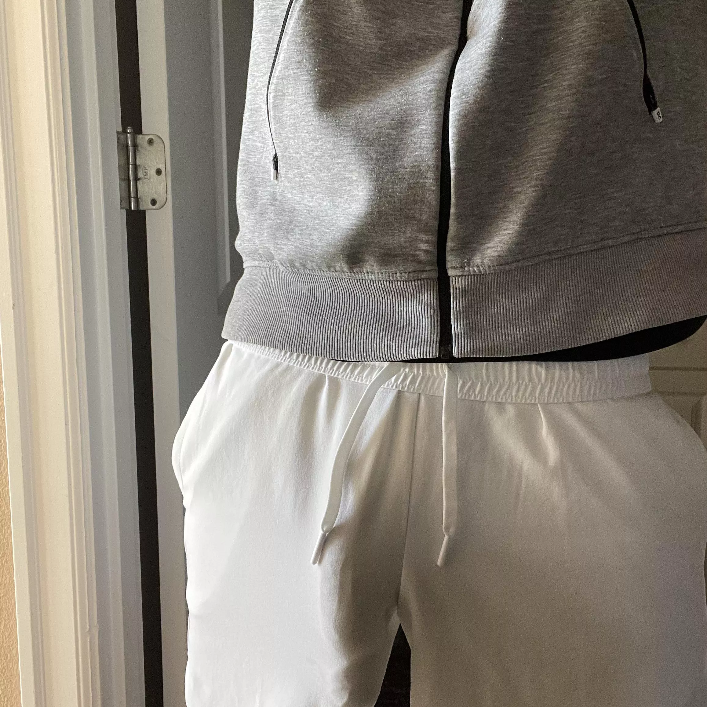 Freeballing the hog in these. 