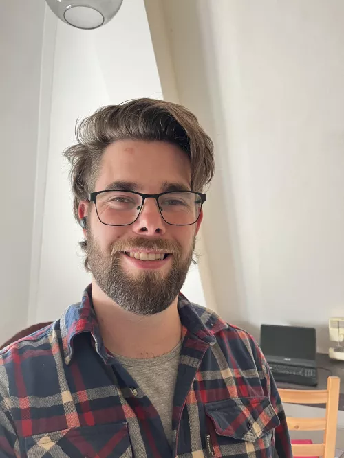 Hey there! What are some good multiplayer games? 🤔