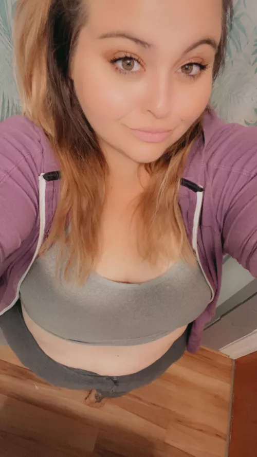 Love sweatpants weather 