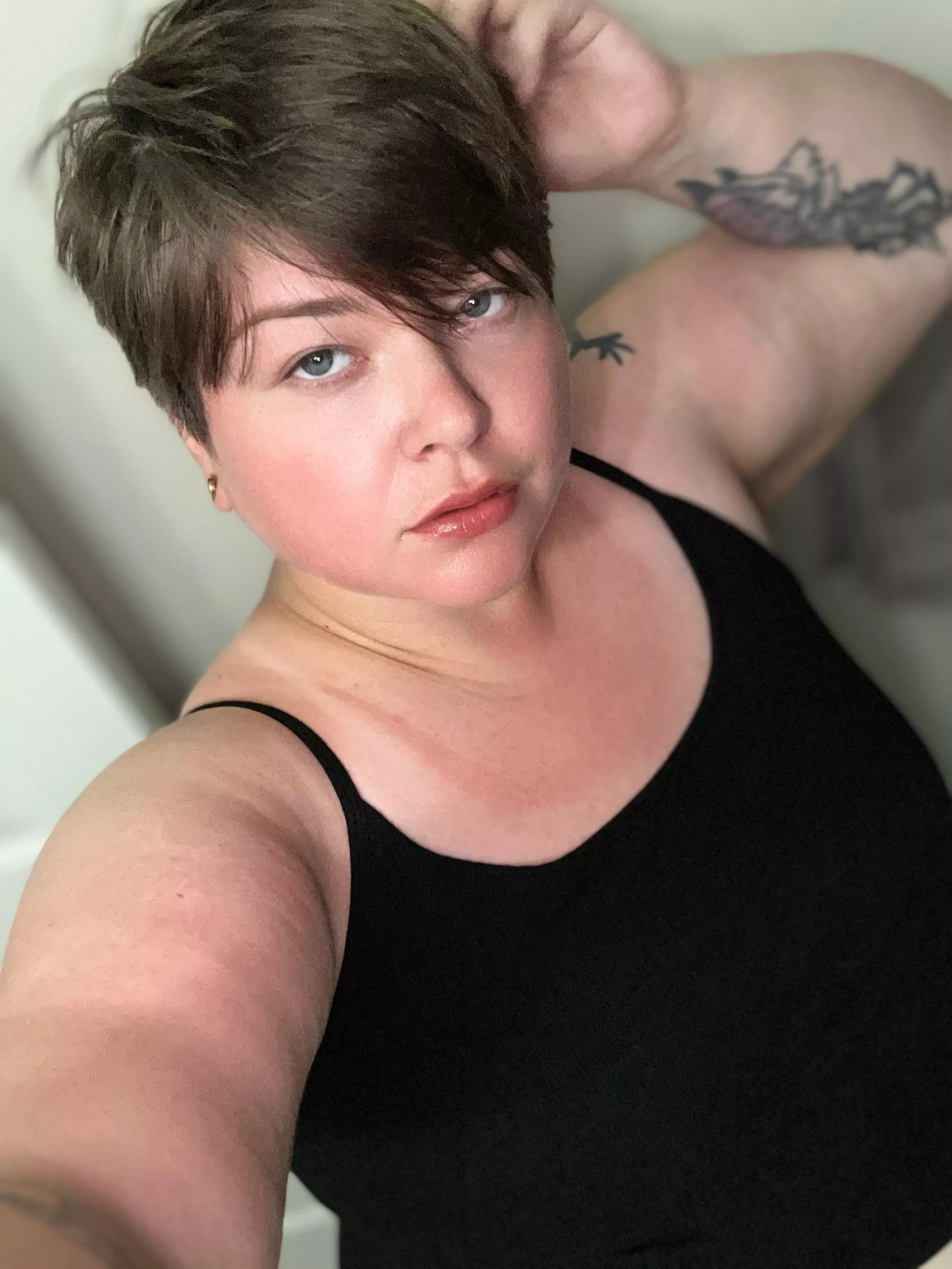 My favourite weather is rainy Fall days 🌧️🍂 what’s your’s?