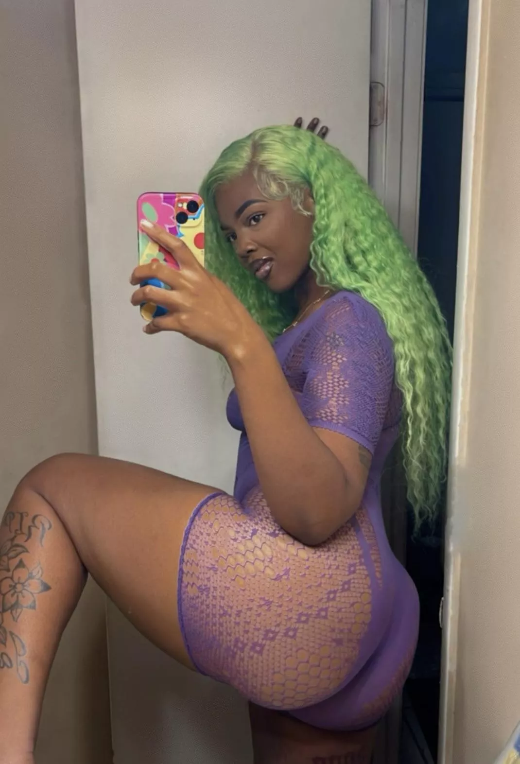 never seen green & purple look better