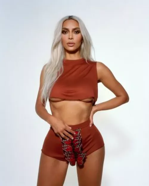 Sexy ass kim