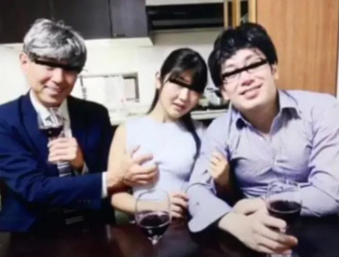 Whats her name? Or sauce ?