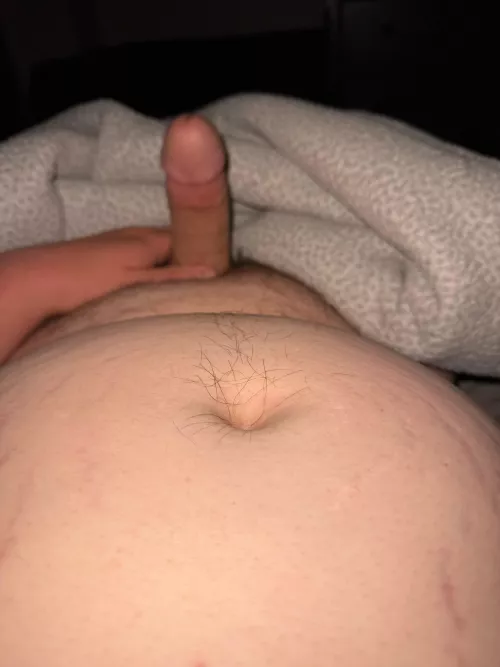 Who wants to cum over snap