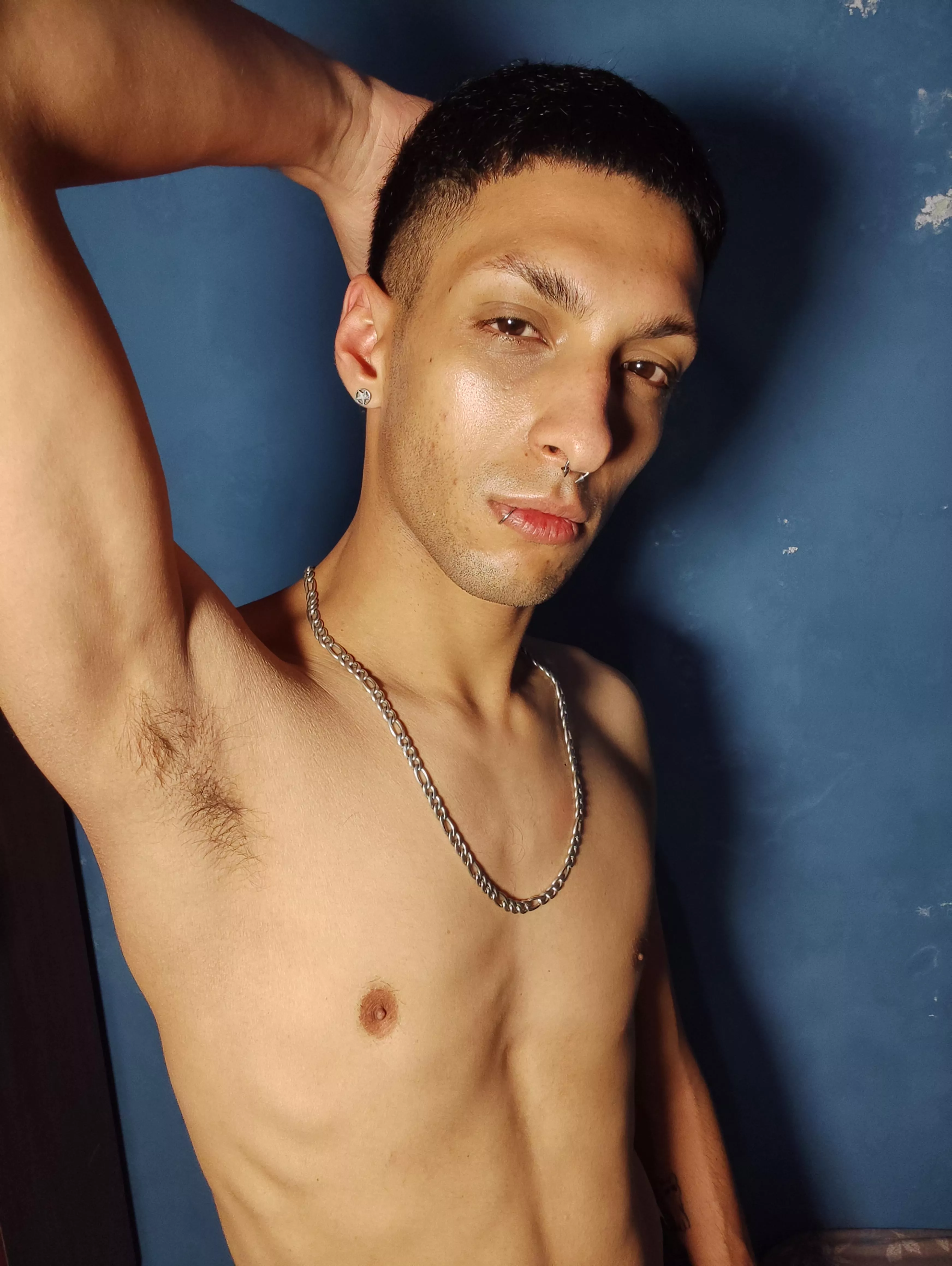 would u like to sniff or suck it