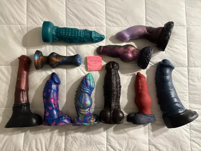 WTS - Bad Dragon, Wandering Bard, Hankey’s Toys, TTC. 