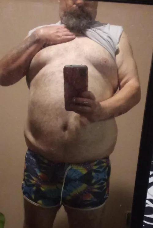 (48) daddy. I maybe flabby but we'll have a good ol time trying to pin each other down.