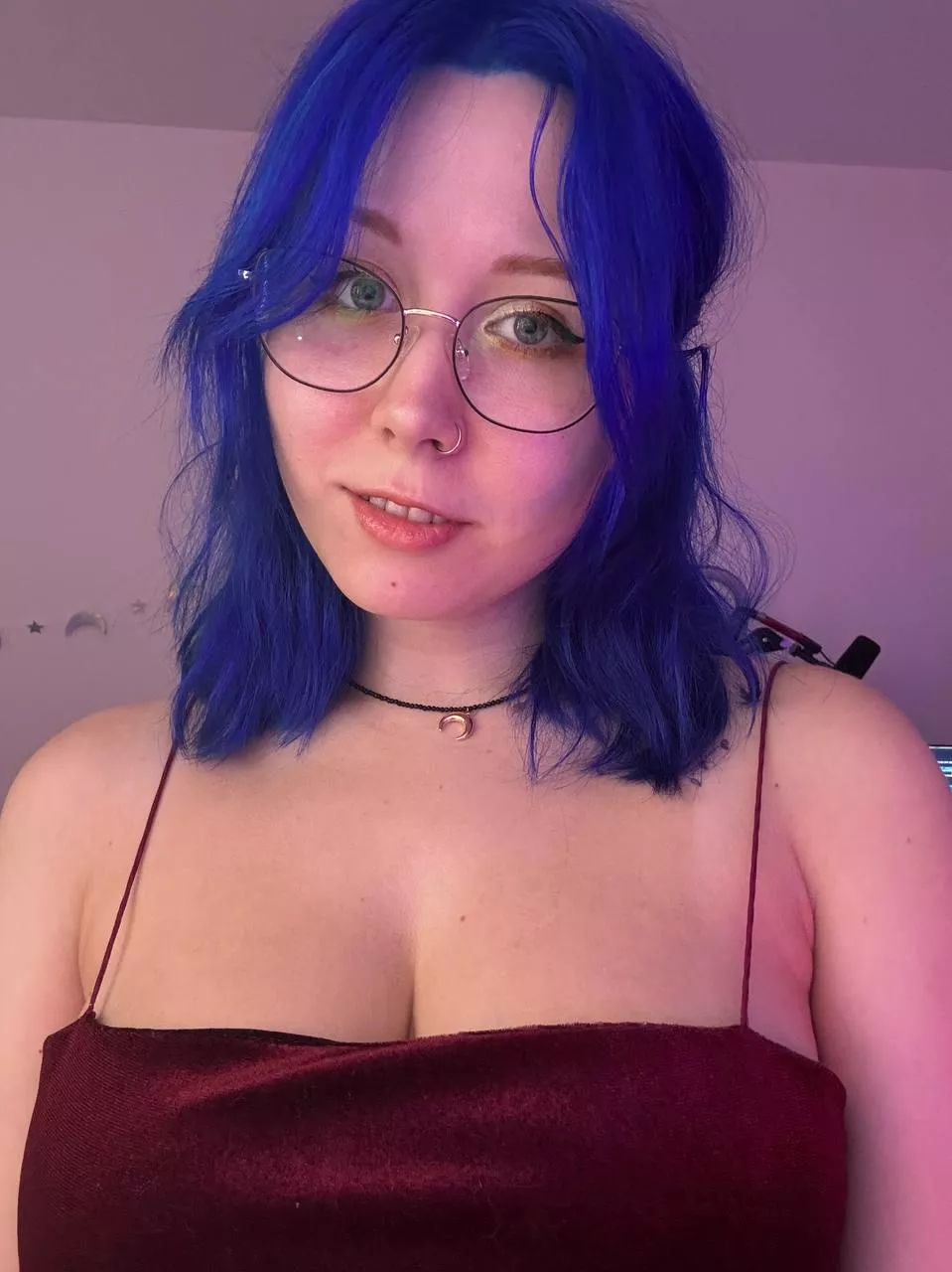 Ada Wong but with blue eyes? he-he