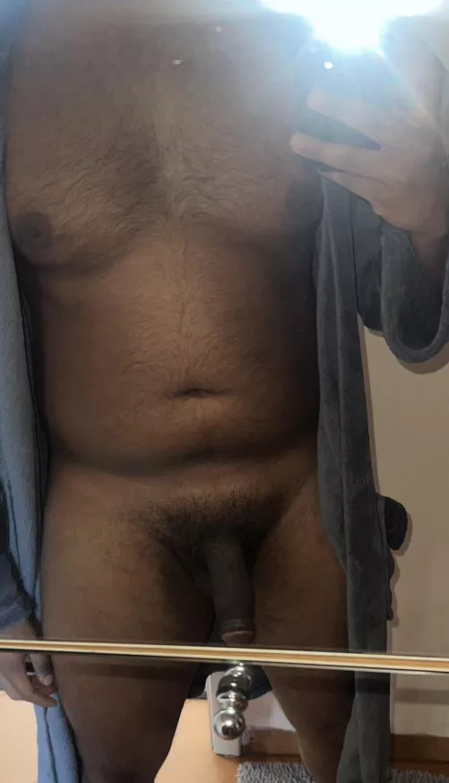 Anybody in Hong Kong wants to play with daddy?