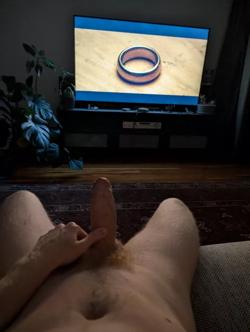 Challenge: can you distract me from LoTR?