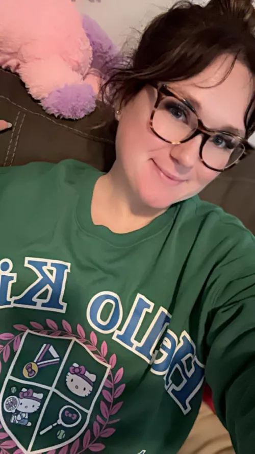 If you like girls in diapers..