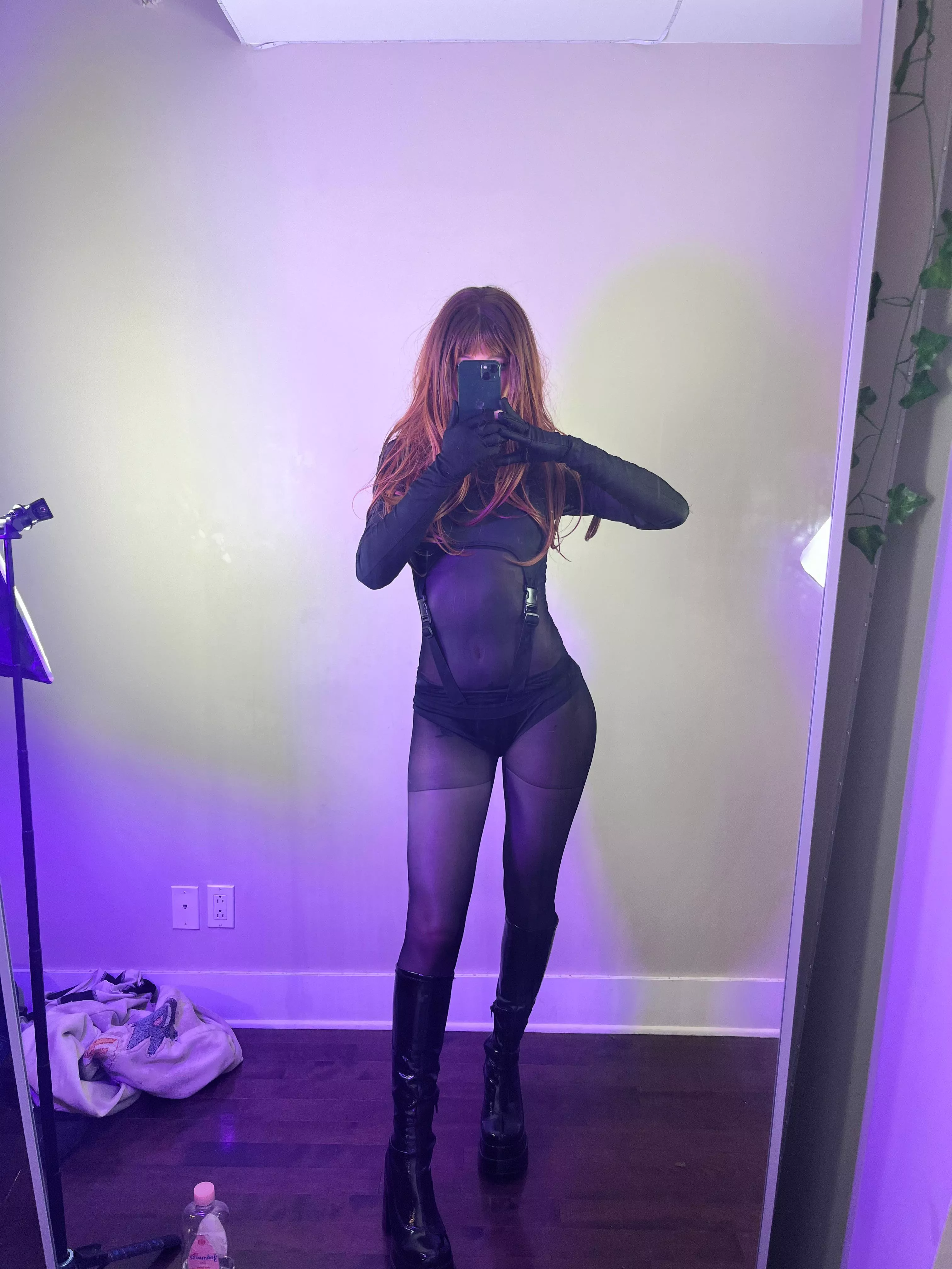 I’ll make a good team player, I can see over most people’s heads [F] 