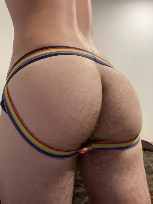 Any daddy’s like a hairy hole?