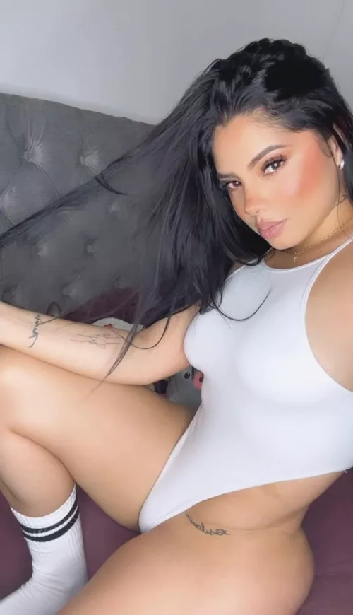 girl with very perverse desires that you should know