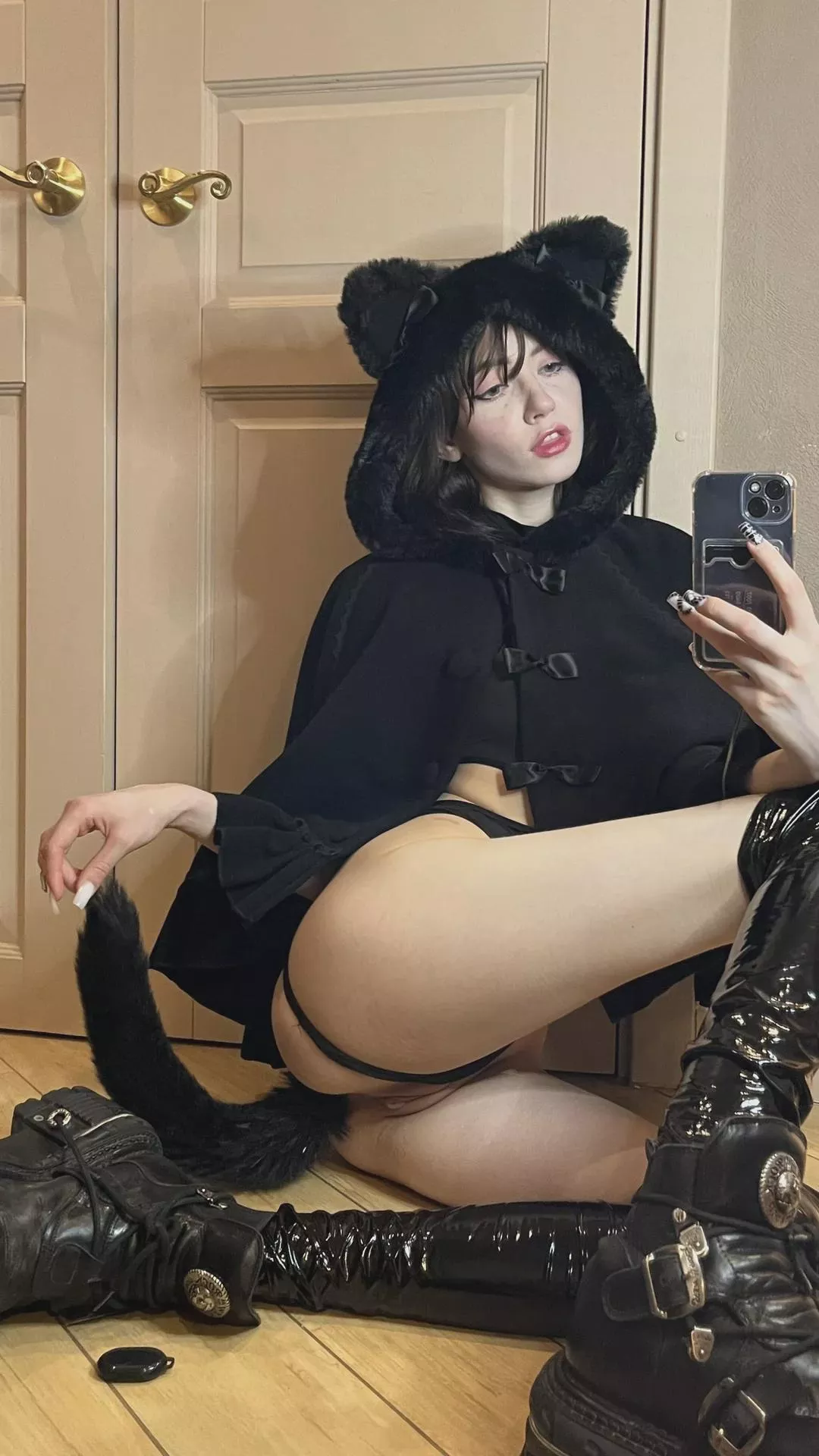 i may be a goth kitty, but i love white tenderness 