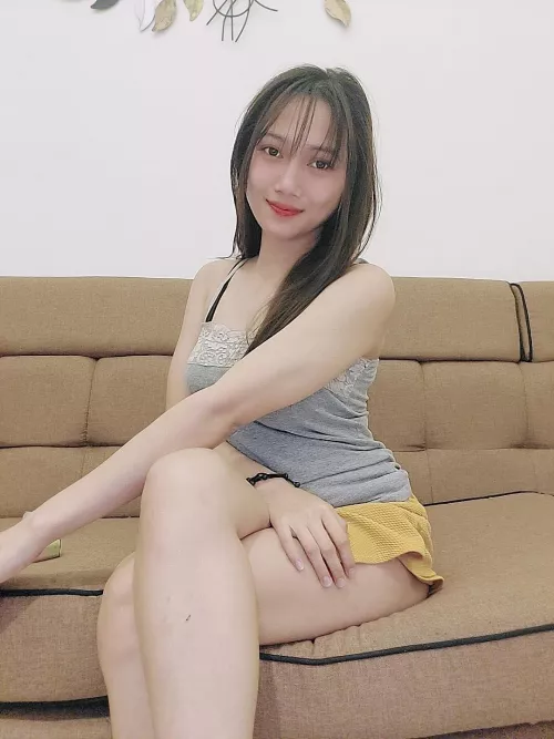 I told u i am a trans and show u a my pretty hard girlcock will u hug stil hug me?💦