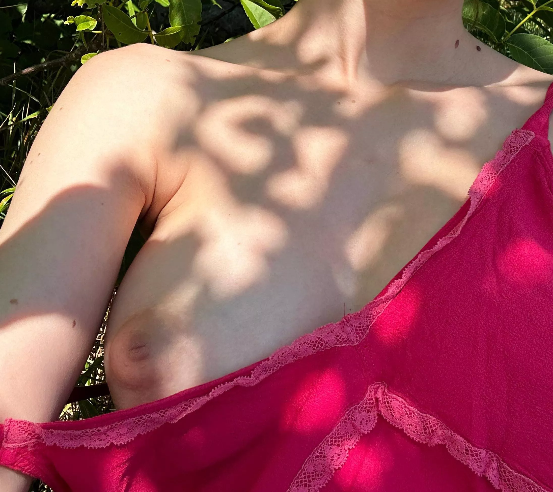 It was so nice in the park today that I decided to finish my walk by showing my boobs