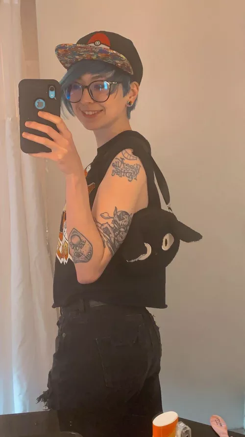 oh my god im back again💙