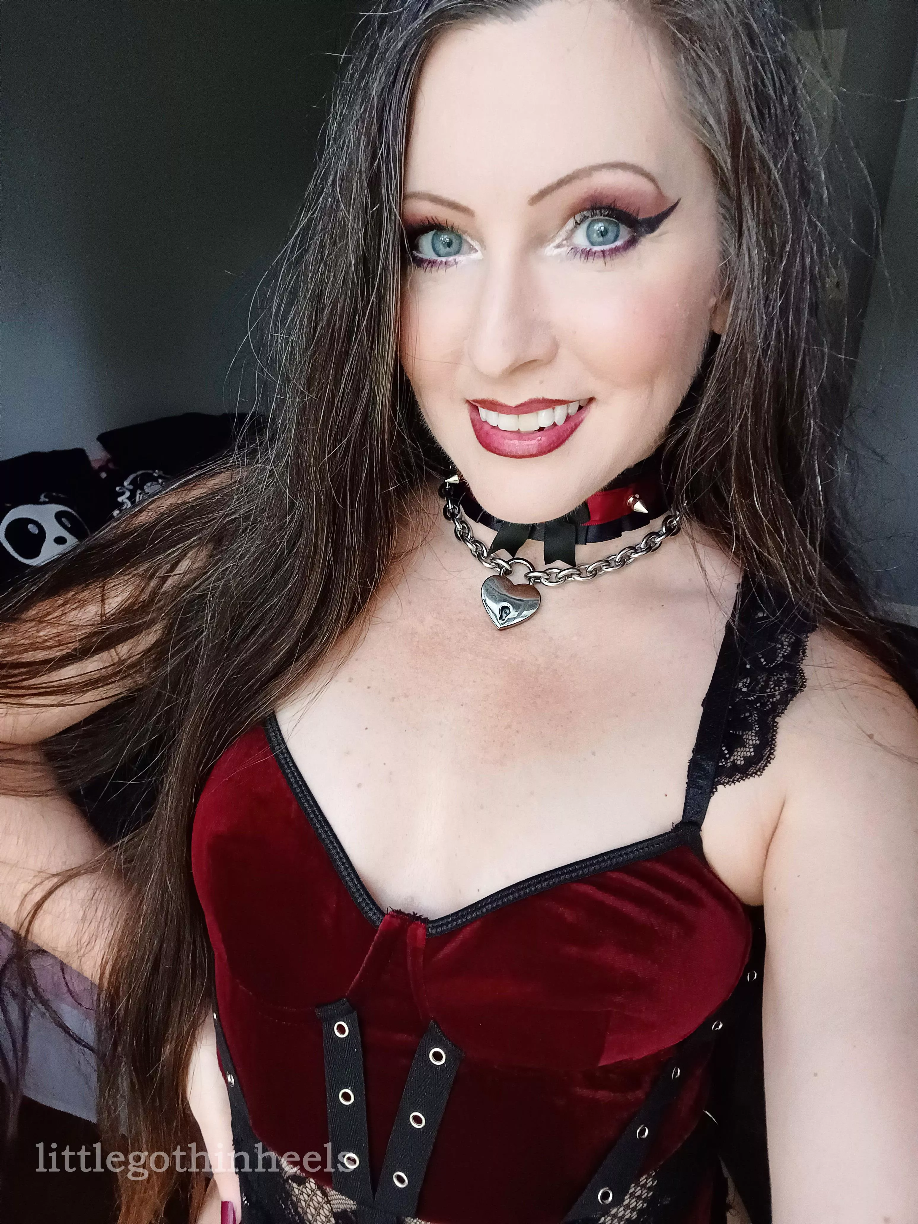 still goth at 43 :-)