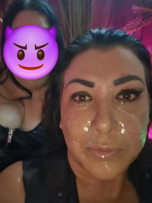 UK 🇬🇧 bukkake/cum swallowing event on 1st November in Nottingham, who's cumming?