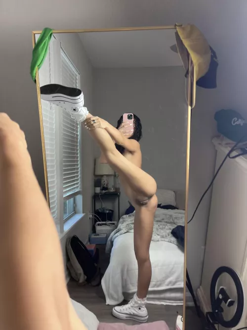 Want to stretch me? I’m super tight ;) 