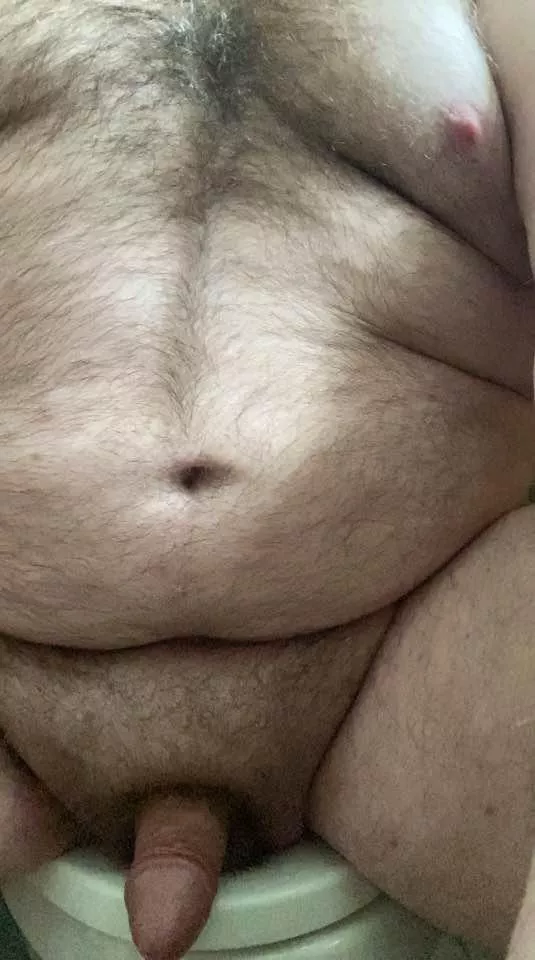 Any chubs out there that like to please??