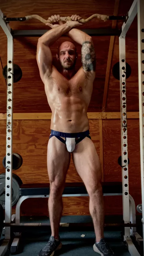 Anybody wanna workout? 