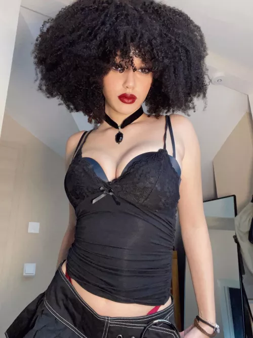 Ebony Queen that stands tall.