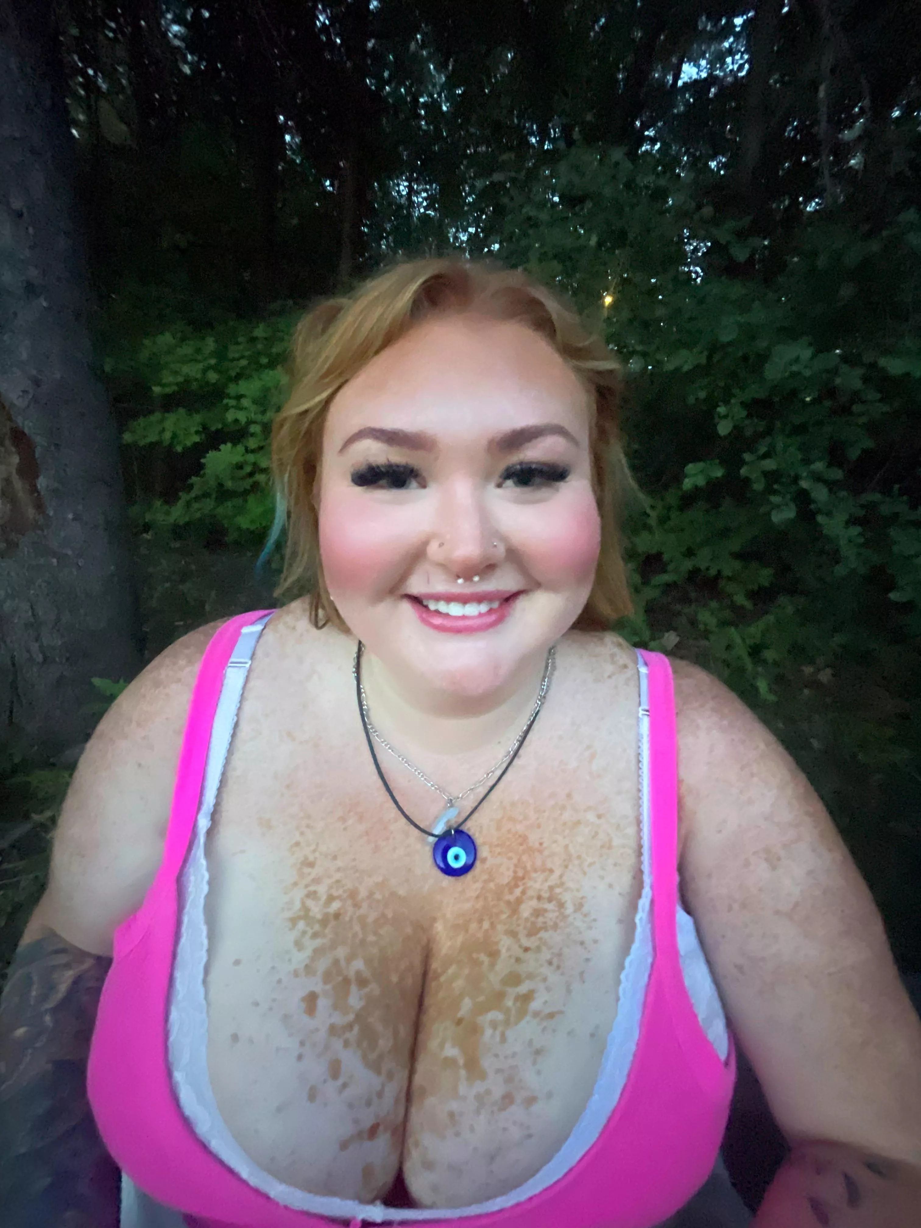 forest fairy 🧚‍♀️ 