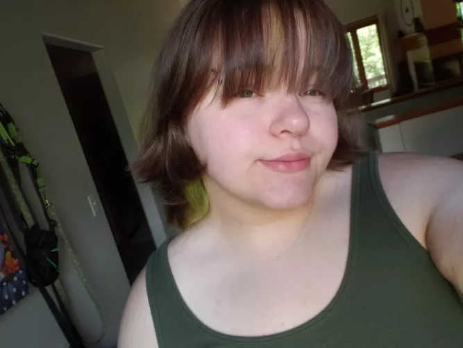 It's so nice out today :))