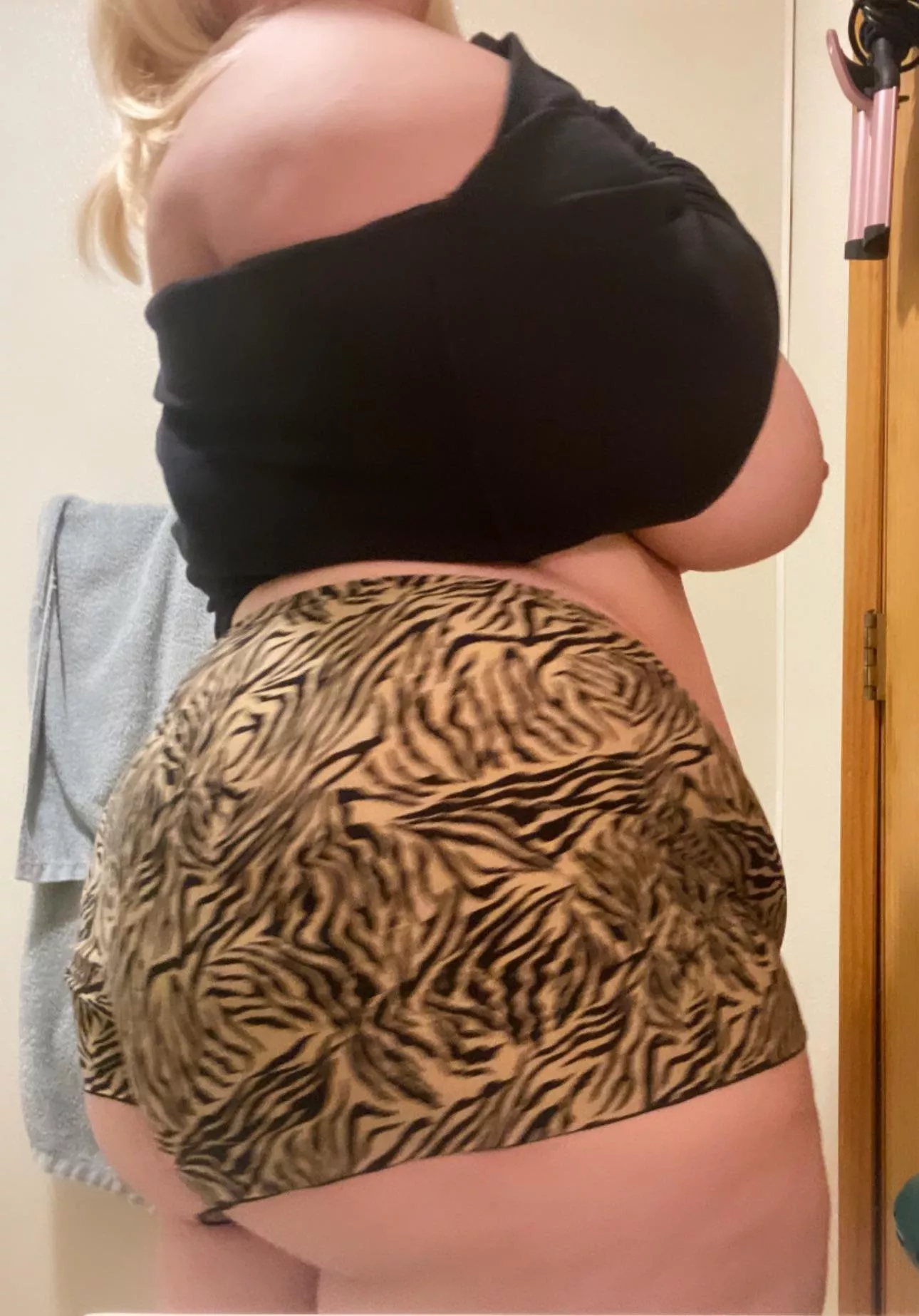 🖤Thick 🖤 curvy 🖤 bit 🖤