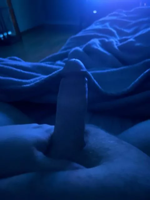 wanna help me cum tonight? 