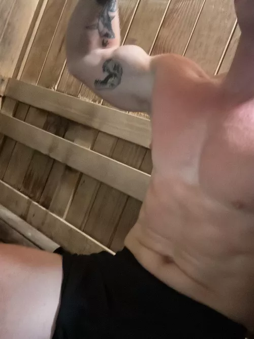 Showing off my tats in the sauna 🥵 