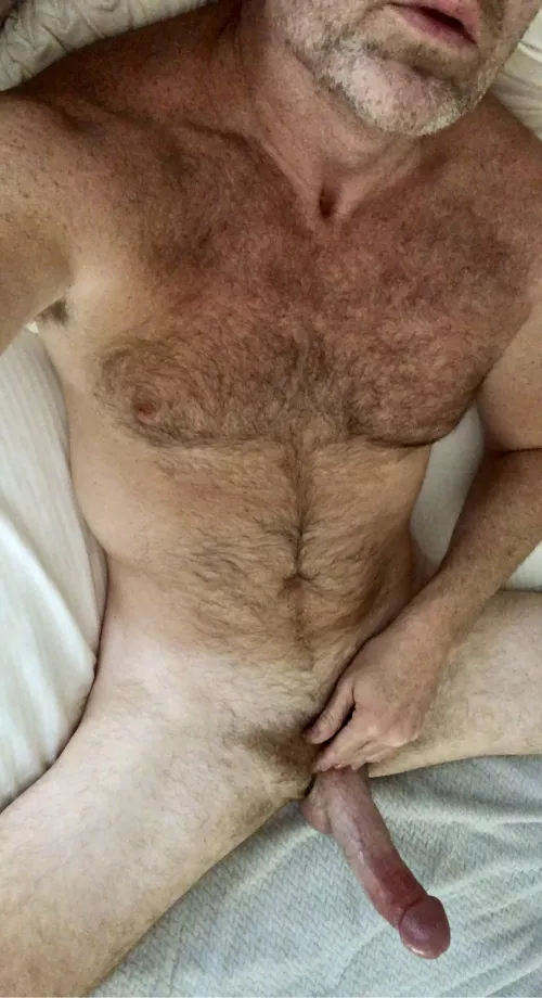 [46] No need for clothes on a Friday night 