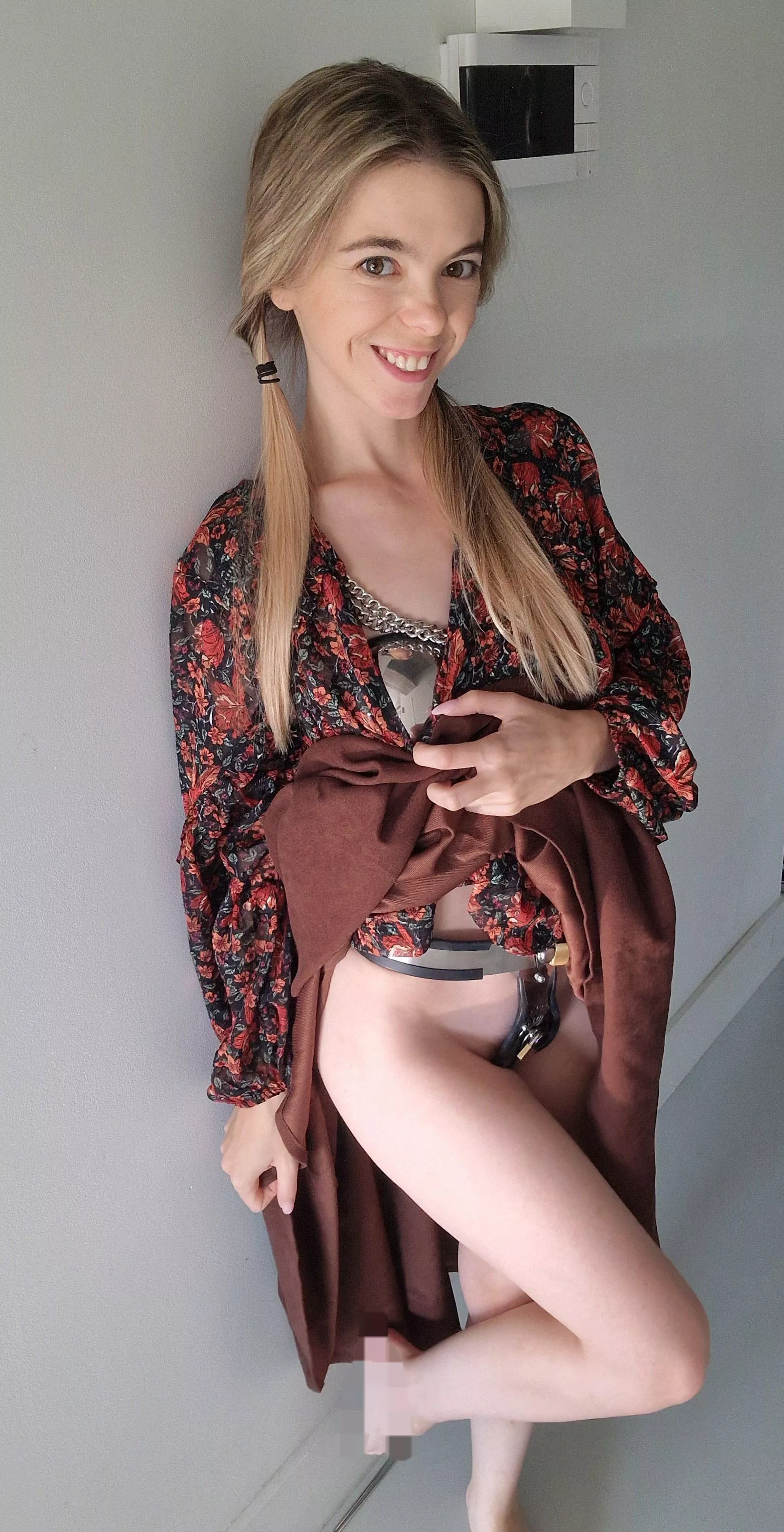 Another day... full chastity gear today, omg! 😇✨️