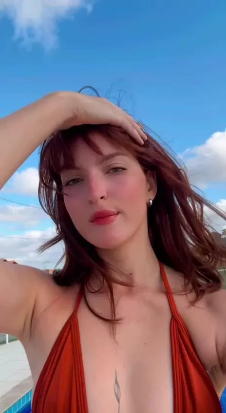 Can you take a guess at what colour my armpit hair is  