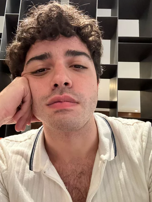 Happy Friday everyone ❤️