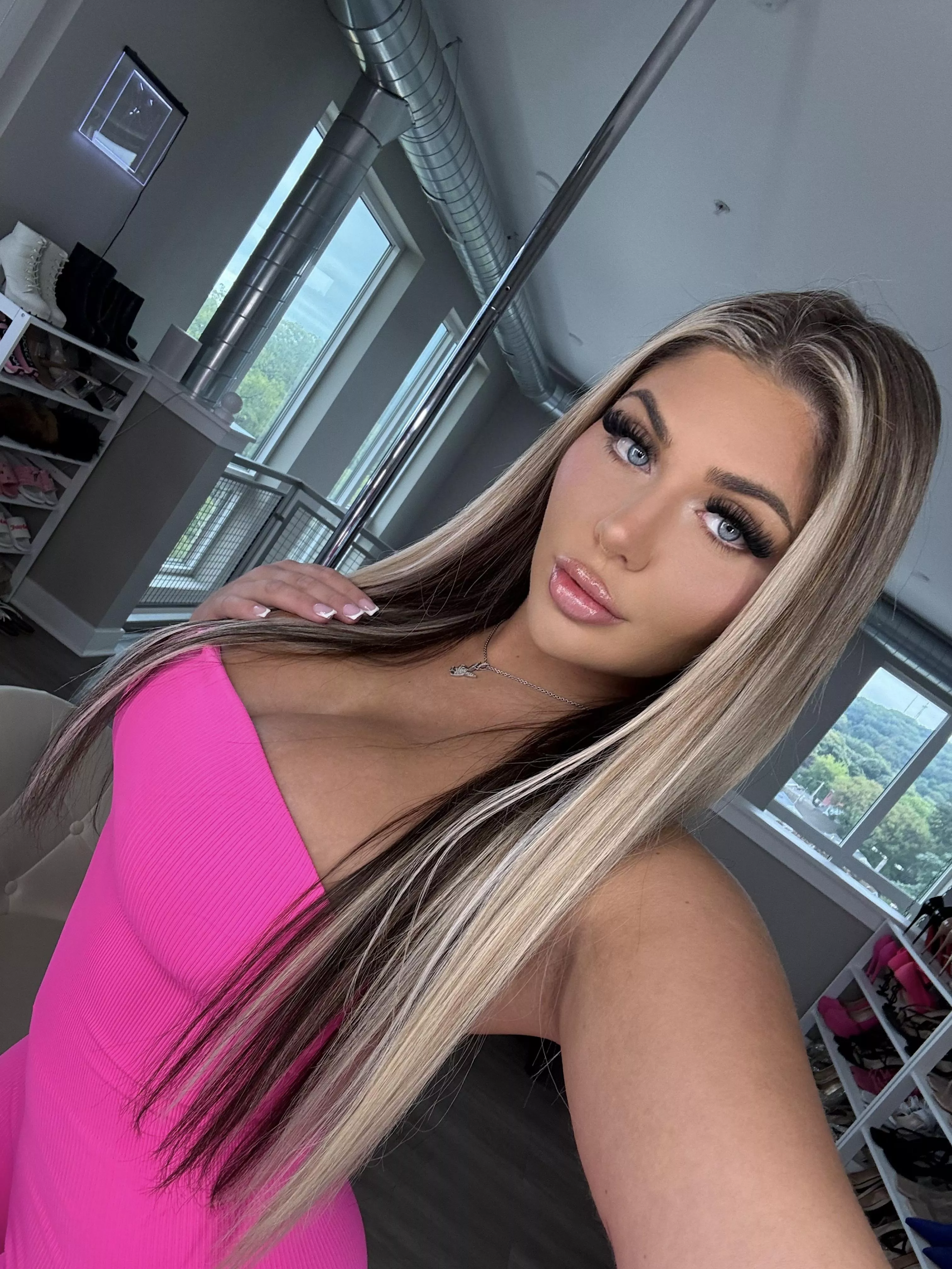 I can keep a secret, can you be honest with me 