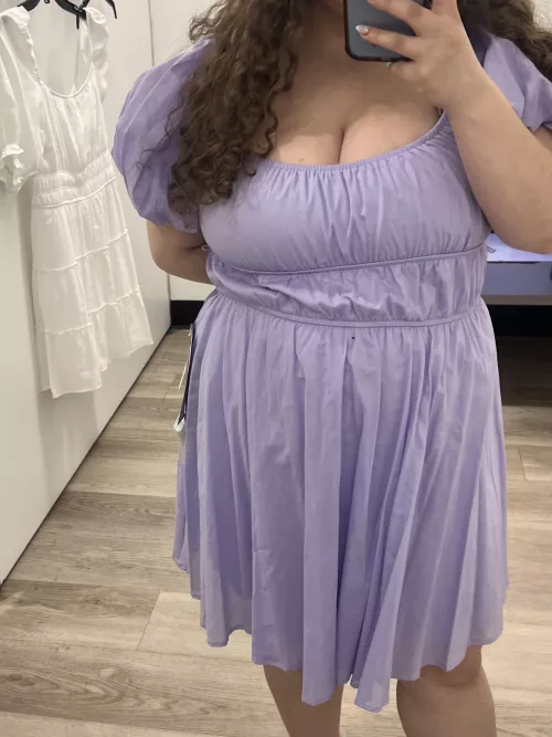 I was gonna show skin but then I saw this pic. Hope y’all like the purple 