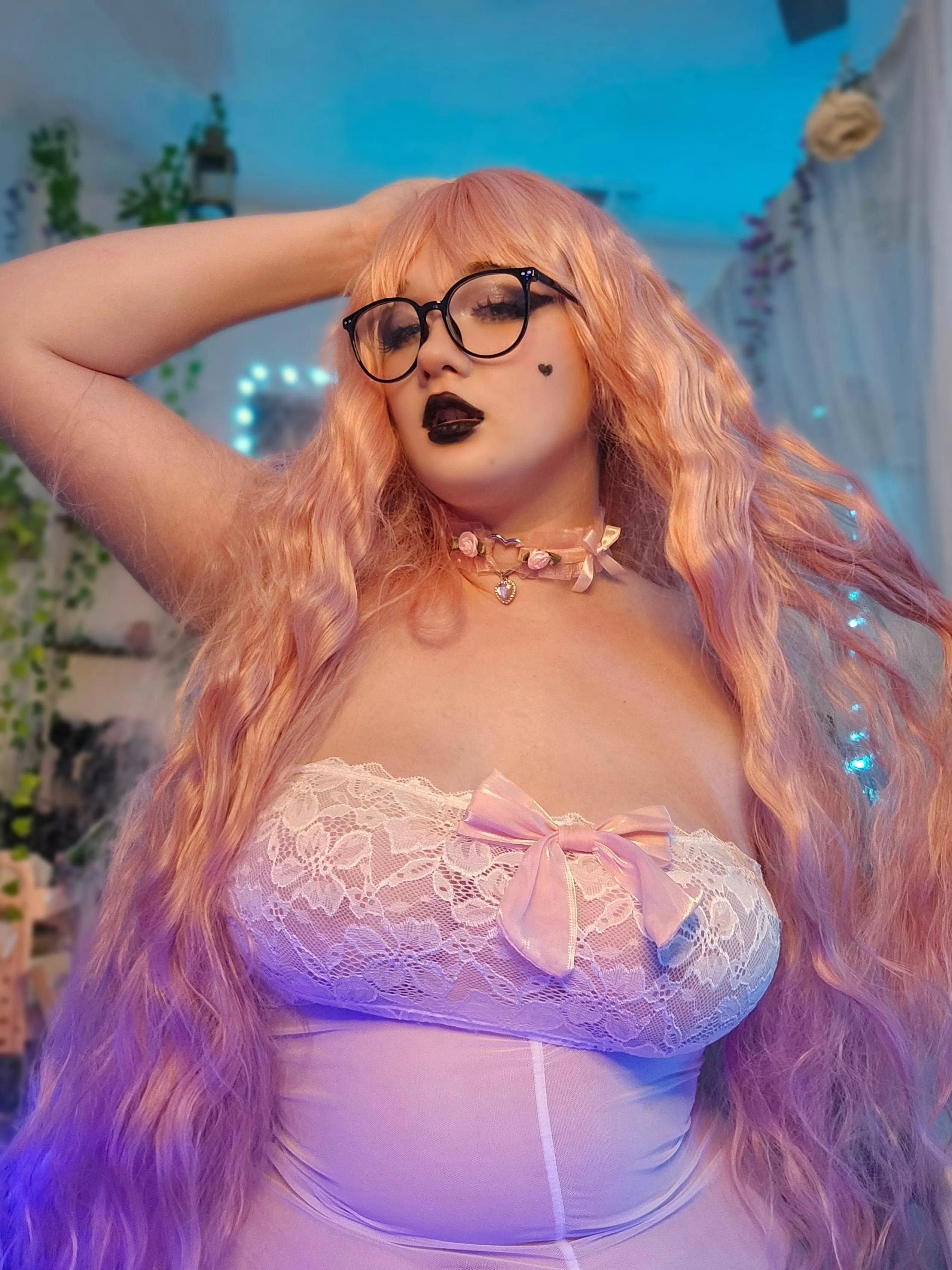 I'll be good for you.. and if I'm not you can always pull on my collar