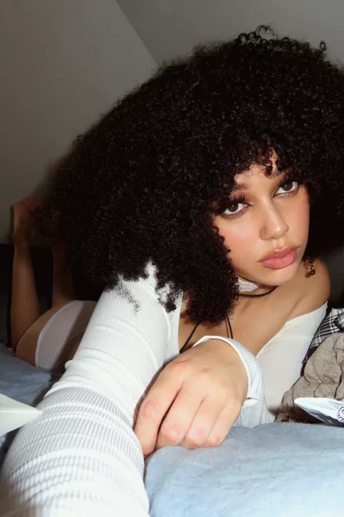 I'm not saying anything.. but my eyes might.