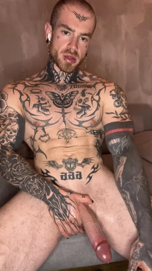 My fat cock cum so much 