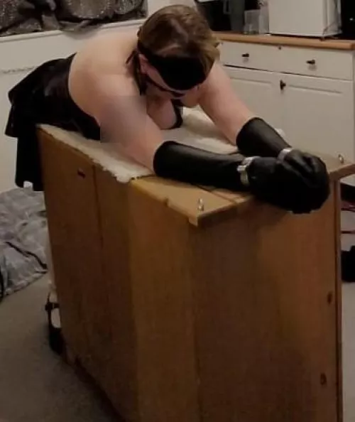 Nice to be placed in my manacles again. It's been a while and love the style of them. 